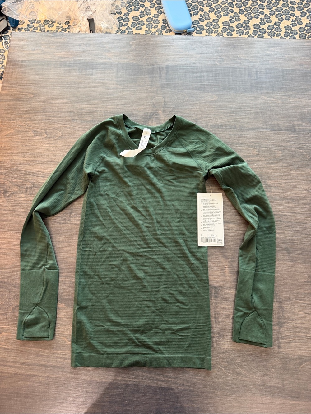 lululemon athletica Long Sleeve Top in Dark Green - NWT